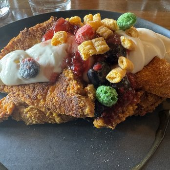 Cowan's Public - French Toast - Cocktail Bars Near Me - Nutley, New Jersey