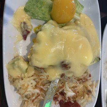 Sunrise Ranch Restaurant - CA Benedict - Breakfast & Brunch Near Me - Wentzville, Missouri