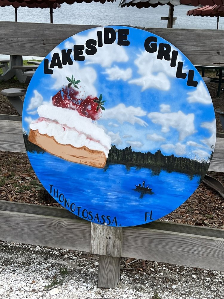 LAKESIDE GRILL Updated October 2024 21 Photos 11502 Thonotosassa