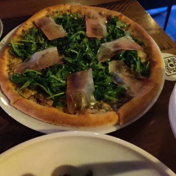 CANO Restaurant - Pizza al Prosciutto e Funghi - Italian Near Me - Toronto, Ontario