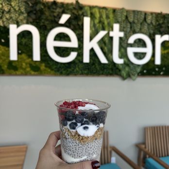 Nekter Juice Bar - Build Your Own Parfait Small - Acai Bowls Near Me - Camarillo, California Nekter Juice Bar - Build Your Own Parfait Small - Acai Bowls Near Me - Camarillo, California