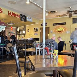Eddie's Famous Cafe