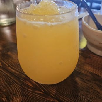 Cherryblossom Noodle Cafe - Mango lemonade - Sushi Bars Near Me - Phoenix, Arizona