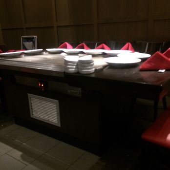 Benihana - More than 9 tables which seat a party of 8. - Teppanyaki Near Me - Arcadia, California