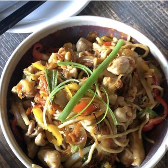 Modita - Pad thai - Sushi Bars Near Me - Indianapolis, Indiana