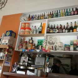 La Pulperia - Estantería retro