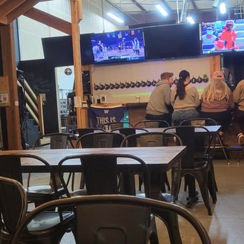 4 Stitch Brewery - Breweries Near Me - Woodinville, Washington 4 Stitch Brewery - Breweries Near Me - Woodinville, Washington