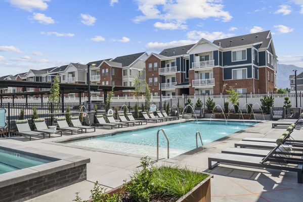 Ember Peaks at American Fork