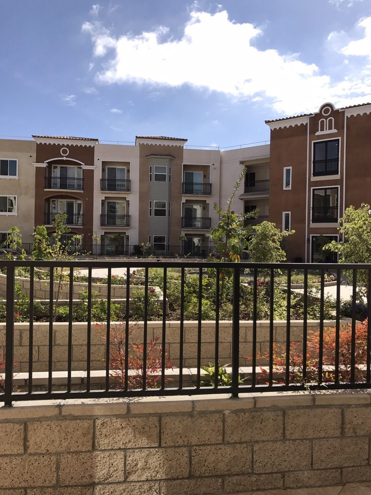 CHADRON TERRACE Updated September 2024 14105 Chadron Ave, Hawthorne