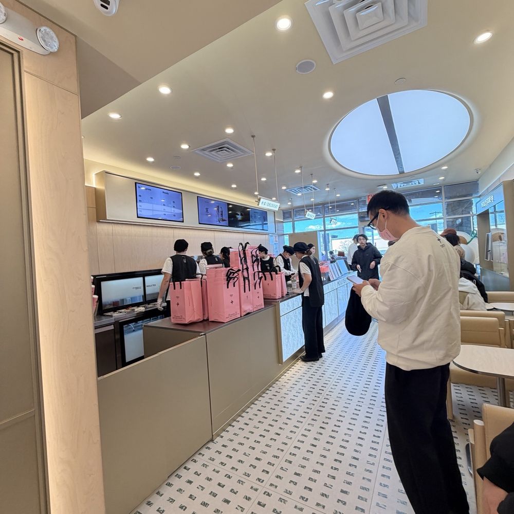 Molly Tea - Bubble Tea Near Me - Edison, New Jersey Molly Tea - Bubble Tea Near Me - Edison, New Jersey
