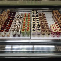 Paradis Gelateria - Gelato i mange fristende farger...