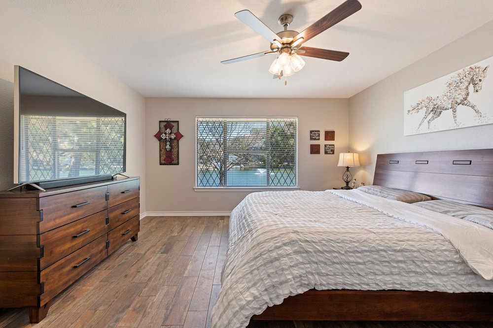 Slide of D Bassett Roofing & Renovation