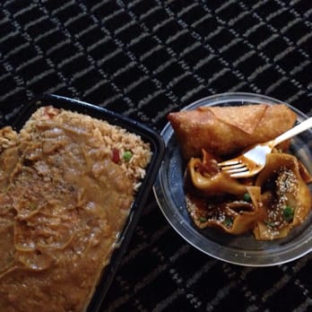 China House - Chicken Egg Fo Young with fried rice, egg roll and Szechuan wontons. - Chinese Near Me - Baltimore, Maryland