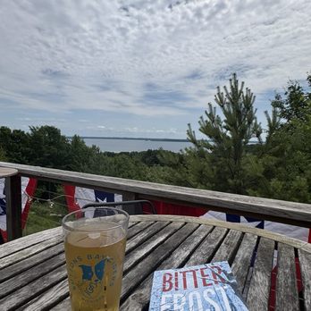 Suttons Bay Ciders - Breweries Near Me - Suttons Bay, Michigan Suttons Bay Ciders - Breweries Near Me - Suttons Bay, Michigan