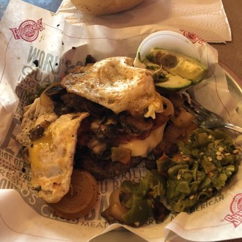 Fuddruckers - Burgers Near Me - Albuquerque, New Mexico