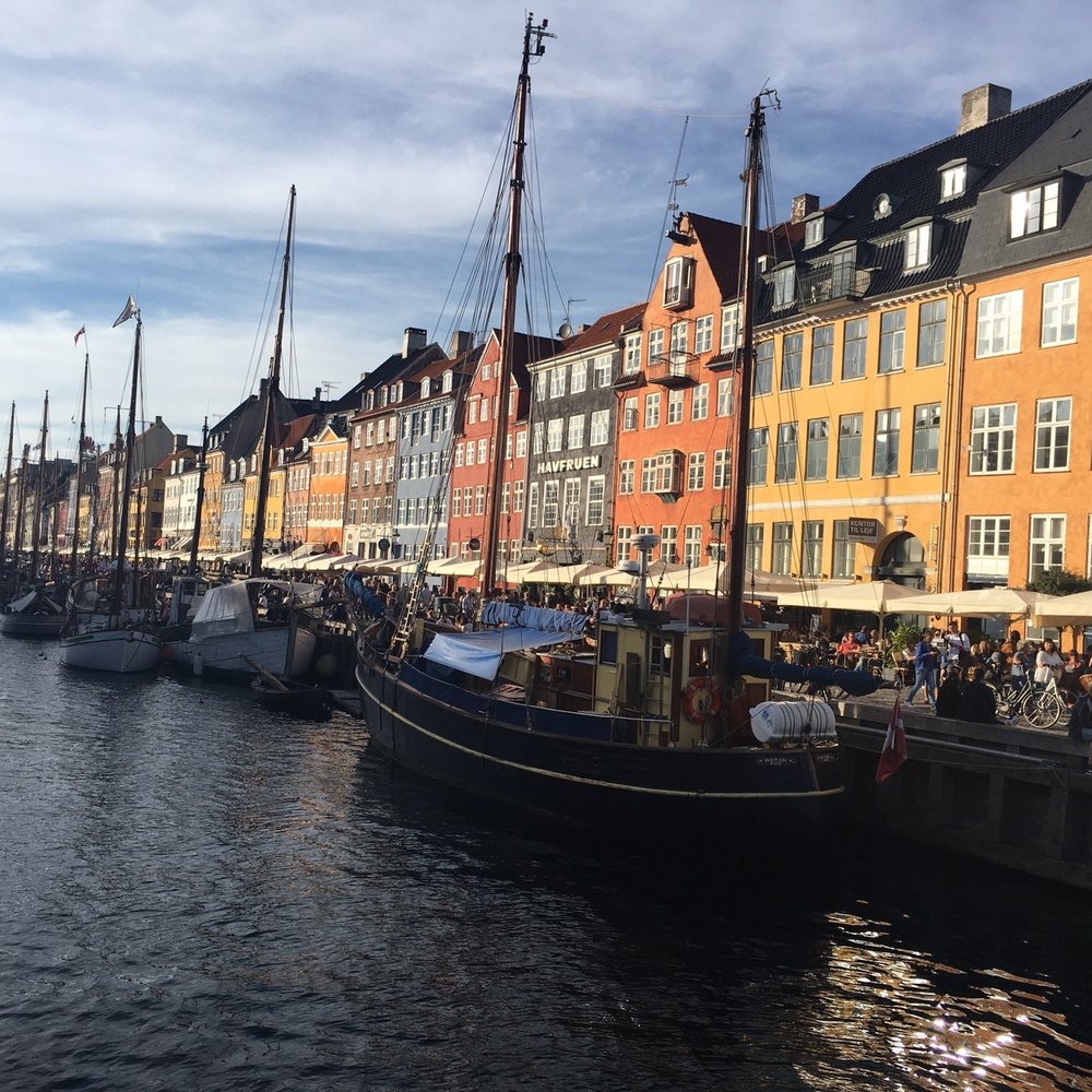 Nyhavn - Landmarks & Historical Buildings Near Me Nyhavn - Landmarks & Historical Buildings Near Me