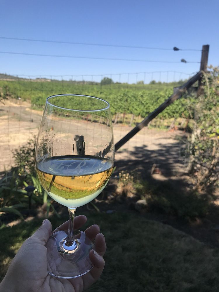 AGATE RIDGE VINEYARD 28 Photos & 14 Reviews Wineries 1098 Nick