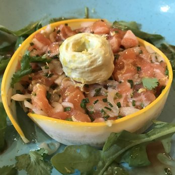 Le Récepteur - Salmon tartare - French Near Me - Paris, 75