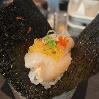 Matsunori Handroll Bar - Spicy scallop - Sushi Bars Near Me - Queens, New York Matsunori Handroll Bar - Spicy scallop - Sushi Bars Near Me - Queens, New York