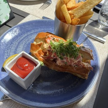 Sally's - Lobster Roll - Seafood Near Me - San Diego, California Sally's - Lobster Roll - Seafood Near Me - San Diego, California