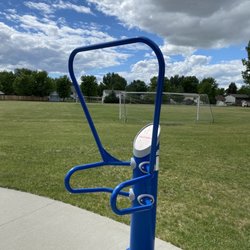 Milwaukee Trail North Park - Get yo workout in!