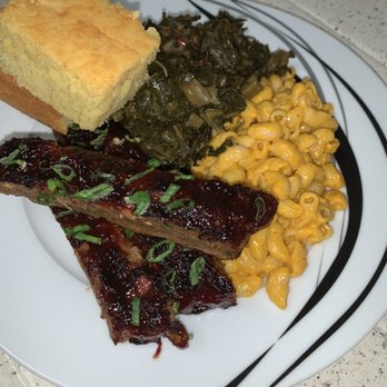 VeegMe - Rib platter(Mac and cheese, greens, and cornbread) - Vegan Near Me