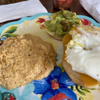 185 - Sausage, Egg, & Cheese Biscuit Bacon - American Near Me - Poquoson, Virginia