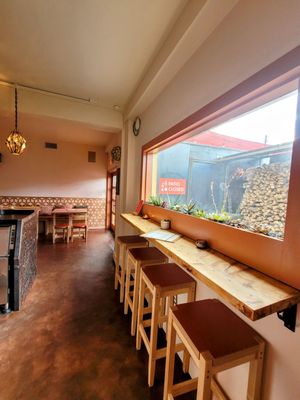 Esquina Pizza / Copita Wine Bar by null