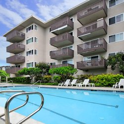 Casa Del Mar - Take a dip in our aquamarine pool!