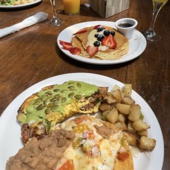 El Torito - Yummy brunch, very warm corner booth - Mexican Near Me - Irvine, California