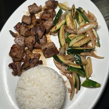 Banzai Sushi - Steak hibachi - Japanese Near Me - Newark, New Jersey