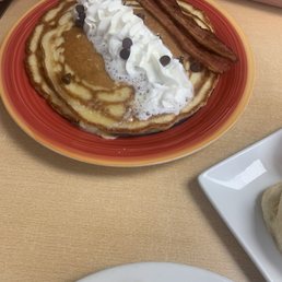 Chocolate Chip Pancakes Chocolate Chip Pancakes