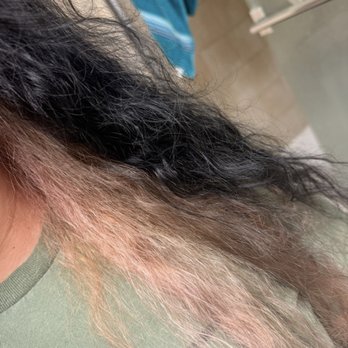 Obsidian Hair Studio - Four days later blonde not fully picked up - Hair Extensions Near Me - Roseville, California Obsidian Hair Studio - Four days later blonde not fully picked up - Hair Extensions Near Me - Roseville, California
