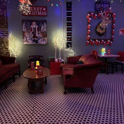 Hilltop Public House - Inside area