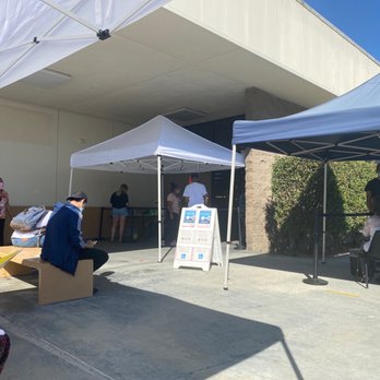 Costa Mesa DMV - Canopies outside the entrance - Departments of Motor Vehicles Near Me - Costa Mesa, California Costa Mesa DMV - Canopies outside the entrance - Departments of Motor Vehicles Near Me - Costa Mesa, California