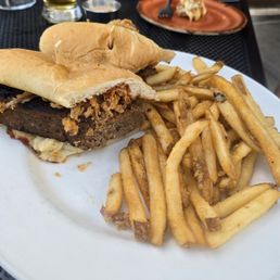 Meatloaf sandwich