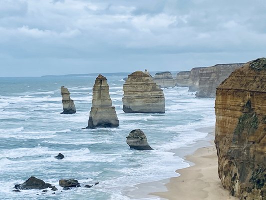 Twelve Apostles by null