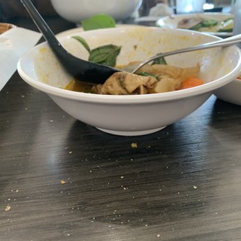 Nho Kitchen - The tiny size of the beef stew bowl. - Vietnamese Near Me - Fresno, California Nho Kitchen - The tiny size of the beef stew bowl. - Vietnamese Near Me - Fresno, California