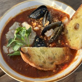 Sailing Goat Restaurant - Seafood stew and garlic toast - Seafood Near Me - Richmond, California Sailing Goat Restaurant - Seafood stew and garlic toast - Seafood Near Me - Richmond, California
