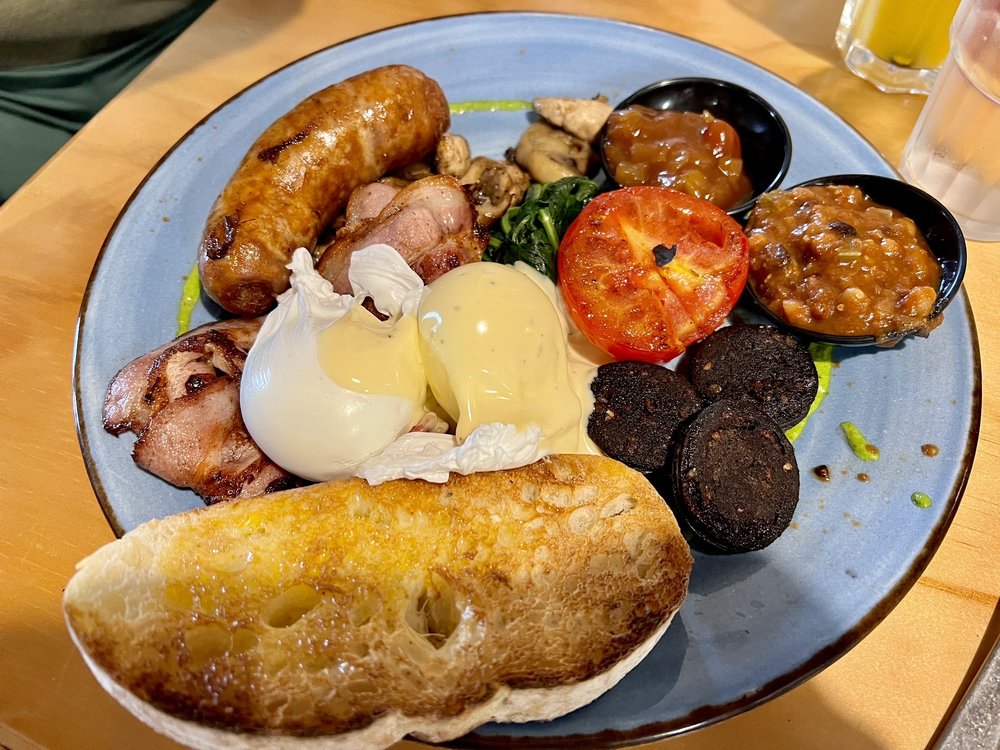 CHOCOLATE BROWN 16 Photos 6 Mill Lane, Warkworth, Warkworth