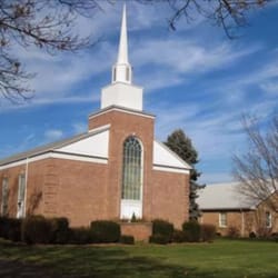 Carlisle church of Christ - Here's the church building!