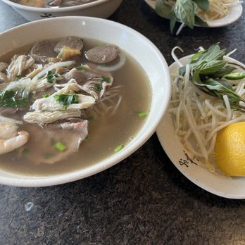 Chopstix - 5a. Chopstix's combination pho - Vietnamese Near Me - Monterey, California Chopstix - 5a. Chopstix's combination pho - Vietnamese Near Me - Monterey, California