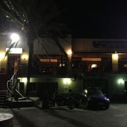 Restaurante Timon - Fachada principal de noche
