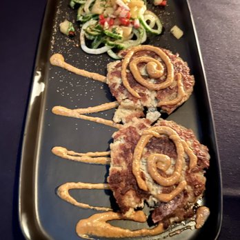 Penumbra - Crab Cakes - Wine Bars Near Me - Chicago, Illinois Penumbra - Crab Cakes - Wine Bars Near Me - Chicago, Illinois