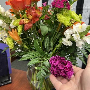 Evergreen Florist - Crappy flowers - Florists Near Me - Spokane, Washington