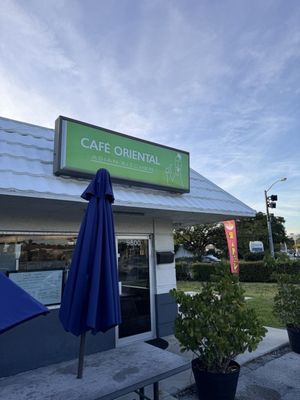 Cafe Oriental by null