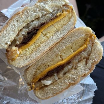 Market On Prince - Plantega breakfast sandwich with vegan bacon, cheese, egg and hashbrown - Juice Bars & Smoothies Near Me - New York, New York Market On Prince - Plantega breakfast sandwich with vegan bacon, cheese, egg and hashbrown - Juice Bars & Smoothies Near Me - New York, New York
