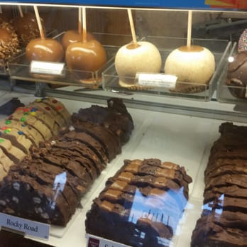 Kilwins Ice Cream - Chocolate - Fudge - Ice Cream & Frozen Yogurt Near Me - Jacksonville, Florida Kilwins Ice Cream - Chocolate - Fudge - Ice Cream & Frozen Yogurt Near Me - Jacksonville, Florida