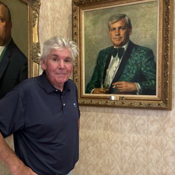Bruce Knows Charleston Tours - Bruce Burris with portrait of his Father at Hibernian Society, super cool! - Walking Tours Near Me Bruce Knows Charleston Tours - Bruce Burris with portrait of his Father at Hibernian Society, super cool! - Walking Tours Near Me