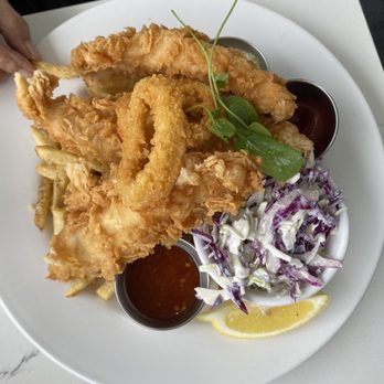 Cody's La Jolla - Fish And Chips - Breakfast & Brunch Near Me - La Jolla, California Cody's La Jolla - Fish And Chips - Breakfast & Brunch Near Me - La Jolla, California